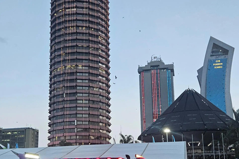 Nairobi: Walking Tour With Cultural Shopping