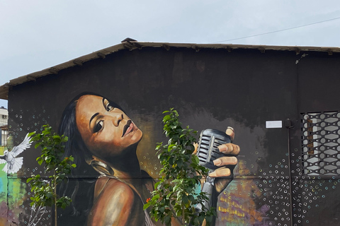 City Tour in Praia: Guided tour of the city of Praia with a local guide Solo City Tour