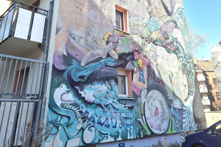 Cologne: Mülheim District Street Art Walking Tour