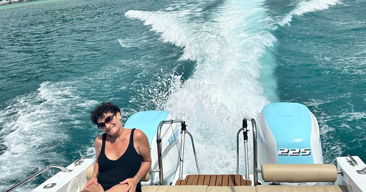 Mahé: Privater Schnellboot-Transfer nach Praslin oder La Digue ...