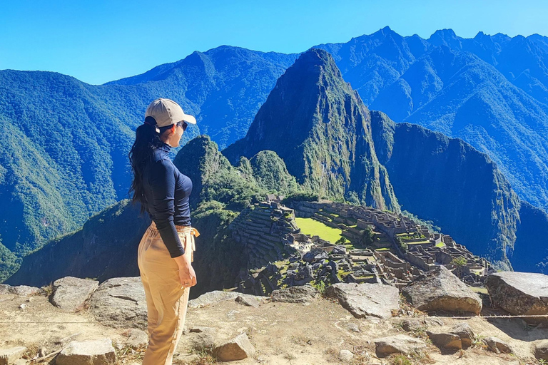 Machu Picchu Circuit 2: Classic Guided Tour & Bus Tickets Machu Picchu Circuit 2 Ticket with Shared Guide & Bus