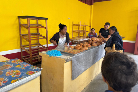 Cocina Ancestral, Arte Textil en Teotitlán y Árbol del TuleSólo Clase de Cocina en Español Directamente en Teotitlán (Sin coche)