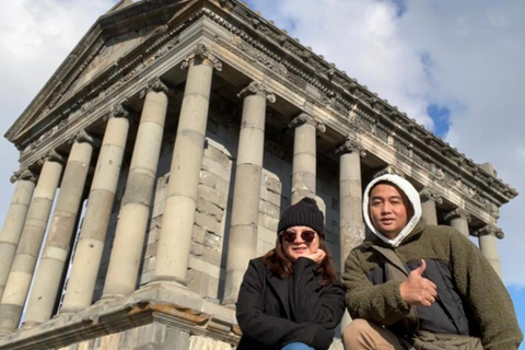 Historische Tour:Garni,Geghard,Sinfonie der Steine,Blick auf den Ararat