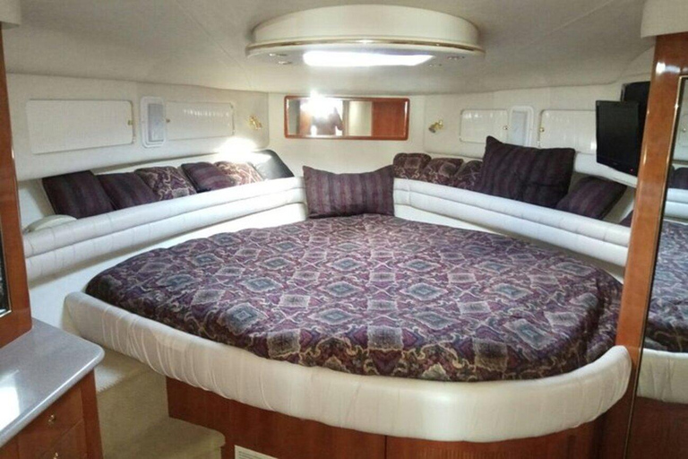 Playa Mujeres : Location de yacht privé - 4 heures SR55H4