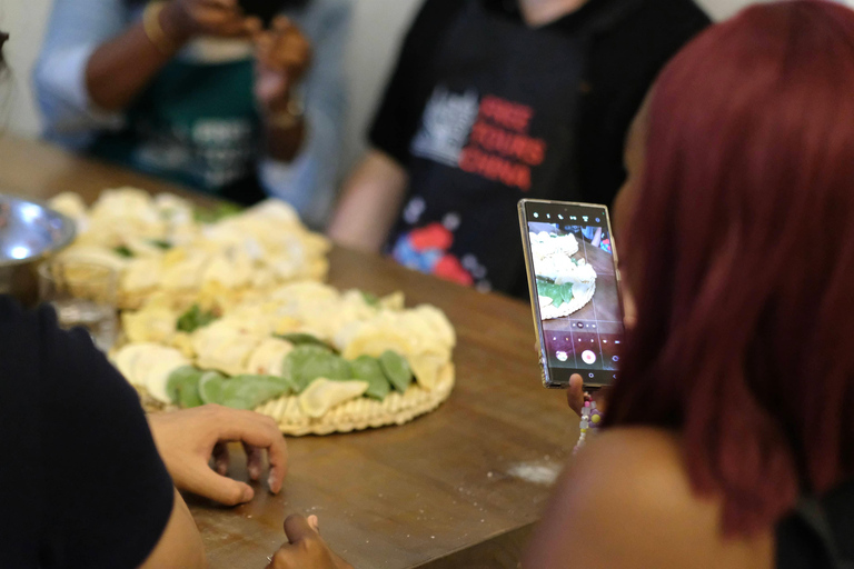 Shanghai: Corso di cucina cinese autentica con il Master ChefGruppo di 4 persone