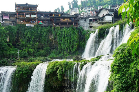 Zhangjiajie: Mengdong River Rafting & Furong Town Tour