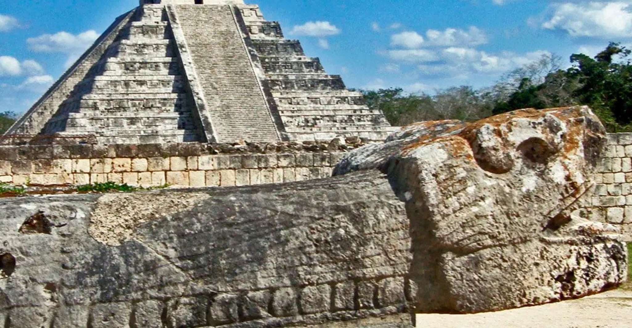 From Riviera Maya, Chichen Itza, Suytun and Ik-Kil Cenote - Housity