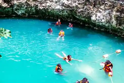 Playa del Carmen: Aventura compartida en quad, tirolina y cenote