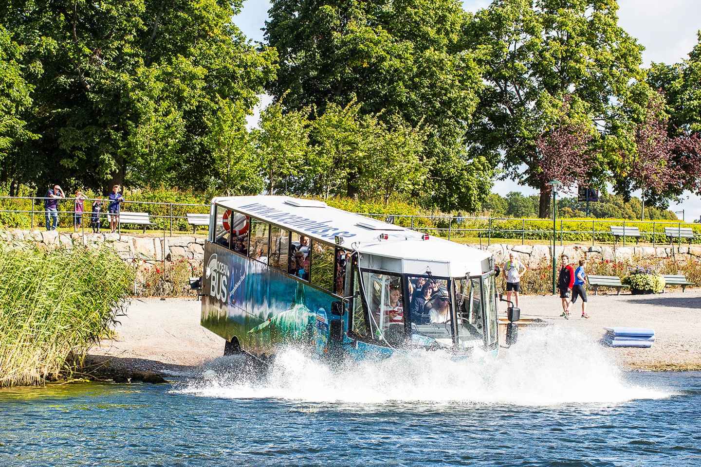 Stockholm: Land and Water Tour by Amphibious Bus