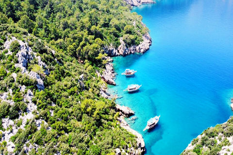 Antalya/Kemer: Passeio de barco em Porto Genovês e banho de lama com almoçoOpção de ponto de encontro