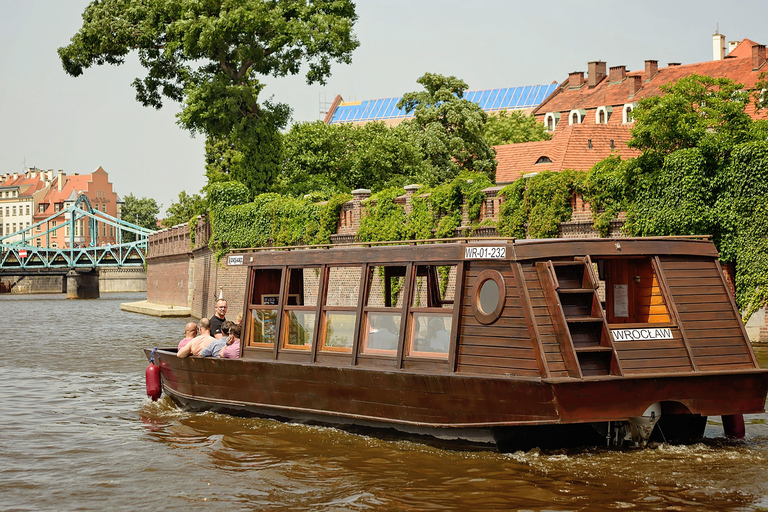 Wroclaw by night - Old Town boat cruise after sunset