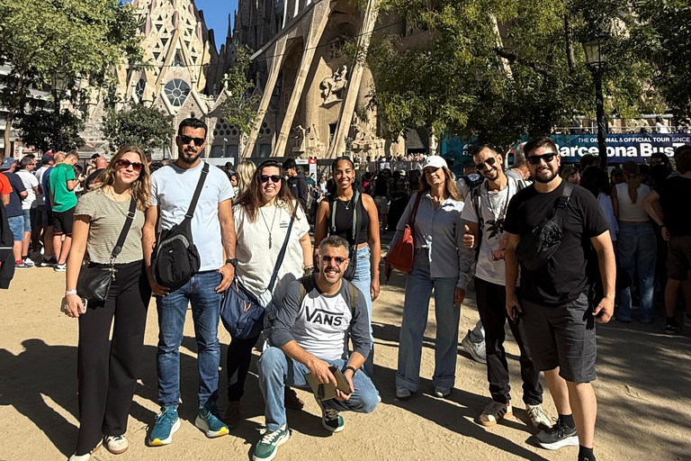 Sagrada Família Entry Ticket and Guided Tour