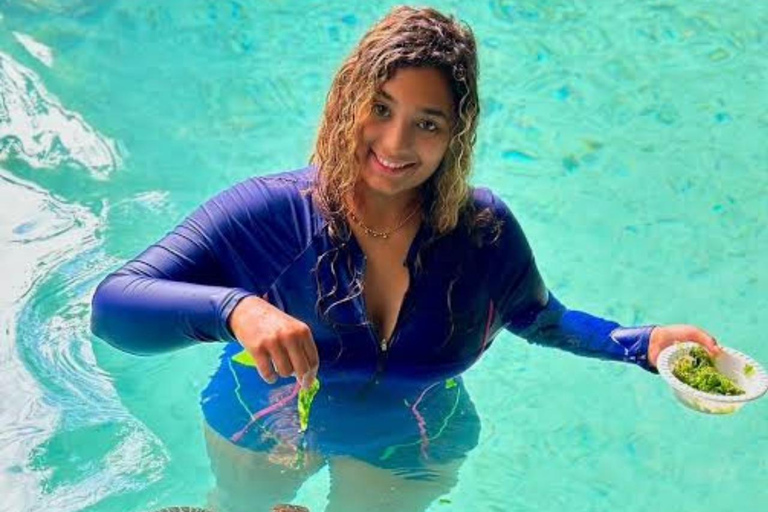 Zanzibar : forêt de Jozani, grotte de Salaam et restaurant The RockTransfert depuis n'importe quel endroit à Zanzibar