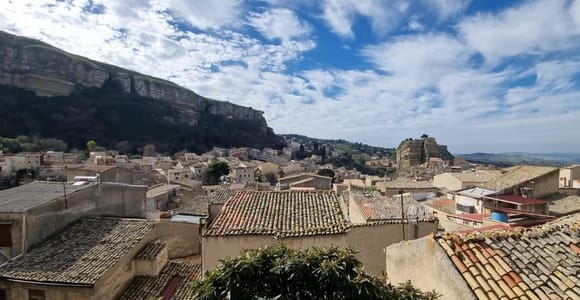 Corleone Self-Guided Tour: RT Van Transfer from Palermo