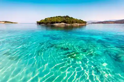 Vanuit Durrës of Golem: Ksamil, Saranda en Blauwe Oog Tour