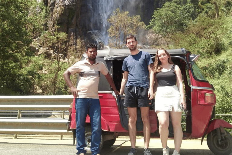 Ella: Full Day 6Highlights Tour by Tuk-Tuk