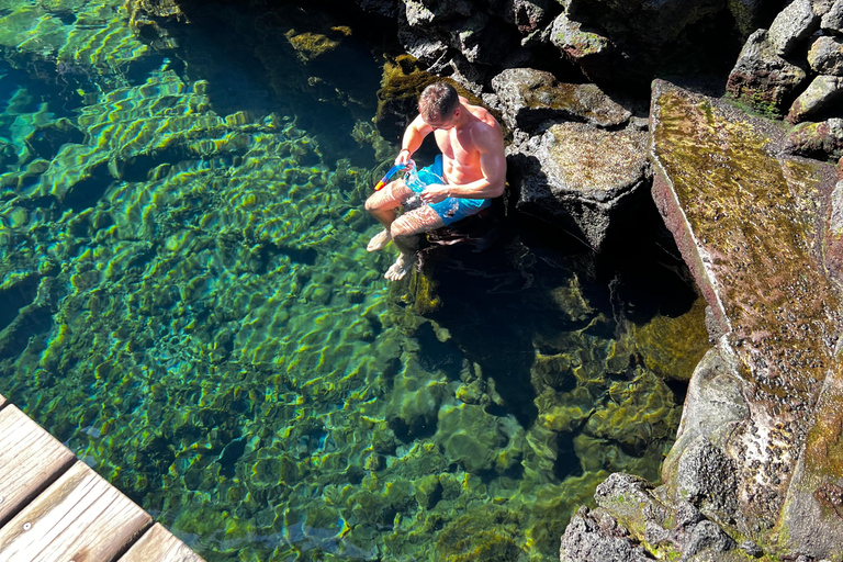 Santa Cruz: Snorkeling Sightseeing Tour at Las Grietas and Playa de los Alemanes