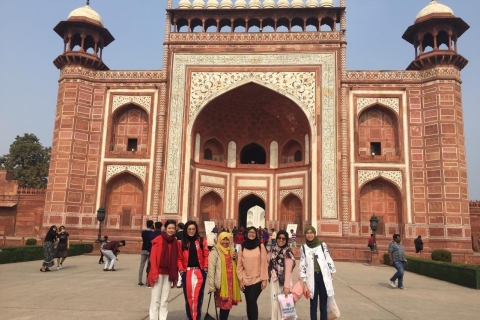 From Delhi: Same Day Taj Mahal Tour by Car with Chauffeur Private Tour From Delhi - Car, Guide, Tickets & Meal