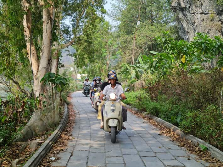 Ninh Binh Vespa Touren Ab Hanoi Vespa Boot Wanderung Leben