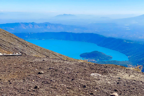 Santa Ana : volcan Ilamatepec (Santa Ana) et visite du lac de Coatepeque.