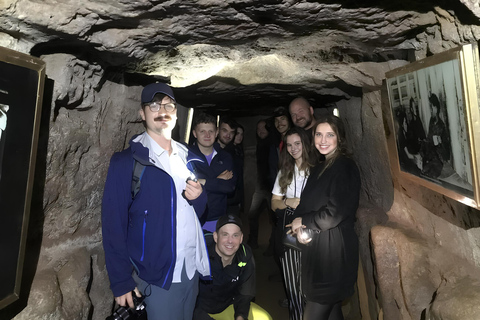 Hue: Explore Tour with Vinh Moc Tunnels and Khe Sanh Base