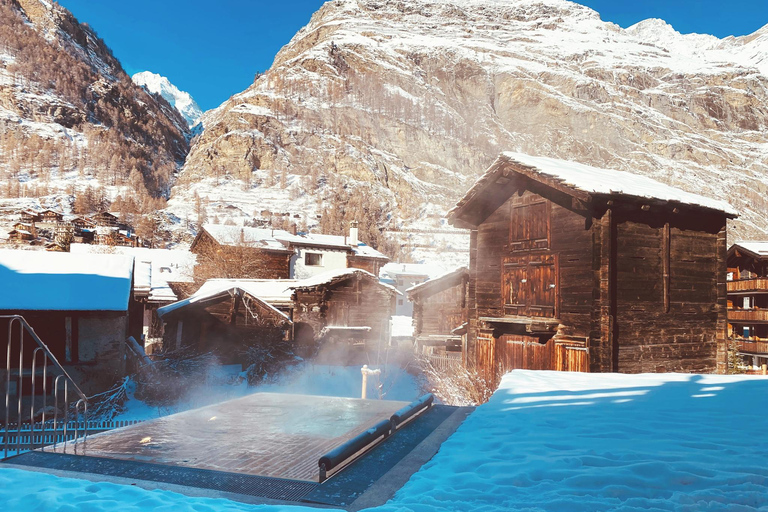Zermatt: Private Outdoor Hot Tub Private hot tub