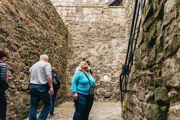 Desde Edimburgo: Excursión de 2 días a la Experiencia OutlanderHabitación doble con baño privado