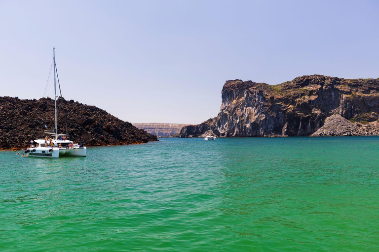 Santorini: Catamaran Cruise with Fresh Meal & Open Bar Day Cruise
