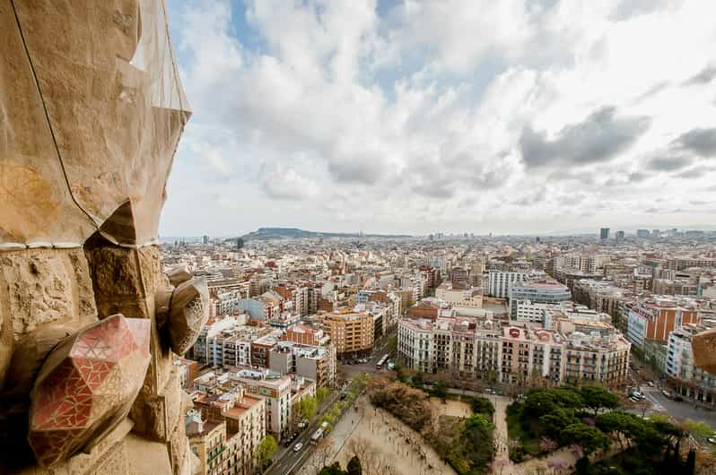 Barcelona Sagrada Familia Tour With Tower Access Getyourguide