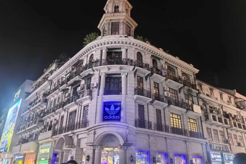 Wuhan: Night Walking Tour with Guide