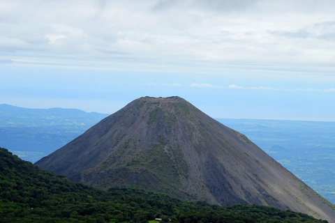 Santa Ana: Hike to the Santa Ana Volcano and Historic Center of Santa Ana Santa Ana: Hike to the Santa Ana volcano and Santa Ana Historic Center