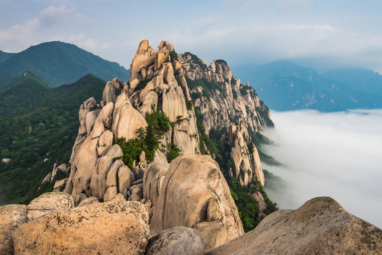 Seoraksan Hiking: Ulsanbawi, Biryong Falls & Finisher Gift B) Hiking Only Shared Tour, Meet at Mt. Seorak