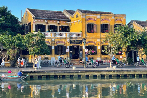 Marble Mountain &amp; Hoi An Ancient Town Tour in kleine groepMiddag met lunch, boottocht en lattern vrijlaten