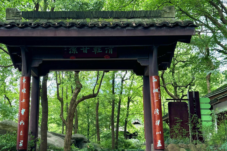 From Shanghai: Hangzhou Day Trip with West Lake Cruise