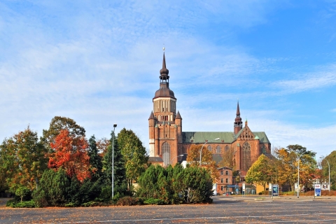 Visita a pie del casco antiguo de Stralsund, Iglesia de Santa María con guía2 horas: Guía en directo sólo en alemán
