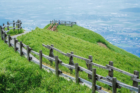Fukuoka: Mt. Aso Volcano, Kusasenri & Grasslands Day Tour 7:40 Hakata Station Chikushi Exit Lawson Meetup