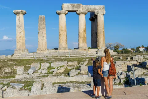 Atenas: Antigua Corinto y Nauplia Excursión de un día con baño