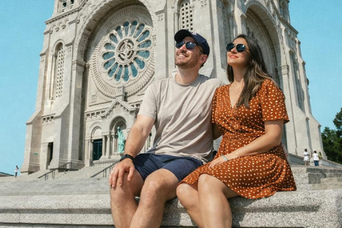 Barcelos, Ponte Lima, Viana Castelo: Private Tour from Porto