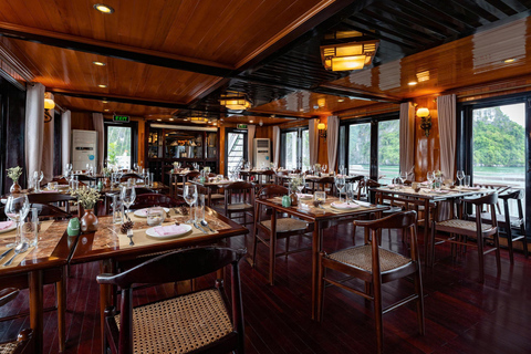 Hanoi: 2-Day Ha Long Bay/Bai Tu Long Bay Boutique Cruise Option 1: Ha long bay Route 2