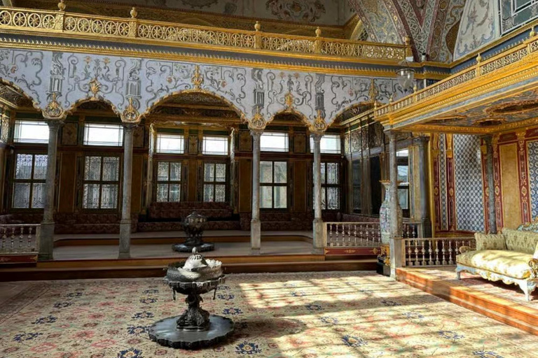 Topkapi Palace & Harem Skip-the-Line Guided Entry