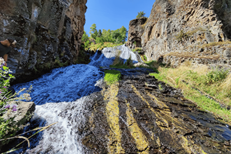 From Yerevan: Khor Virap, Noravank, Jermuk & Wine Tour