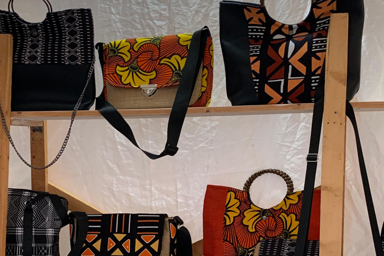 Mindelo Cultural: city tour visit studios of local artists