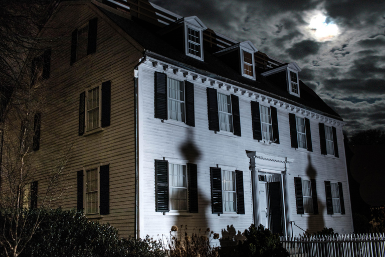 Salem: Boos and Brews Haunted Pub Crawl