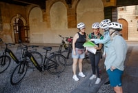 Verona, City Panoramic E-Bike Tour met Spritz - Housity
