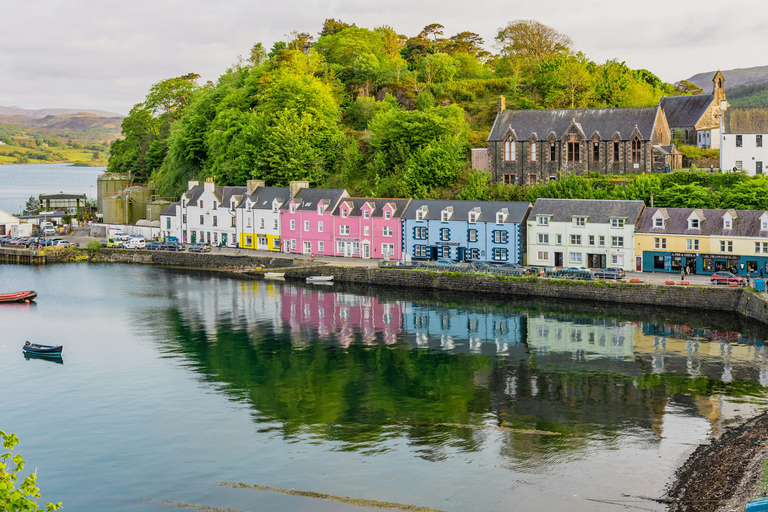 Isle of Skye Tour mit Fairy Pools und Talisker Distillery