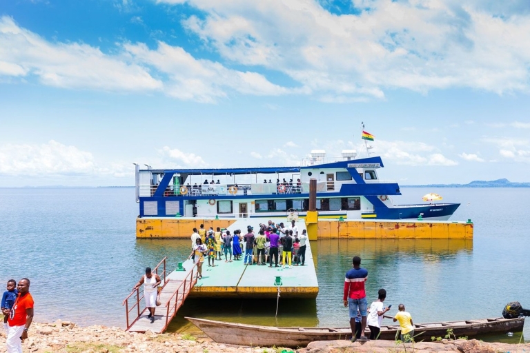 Crucero por el lago Volta