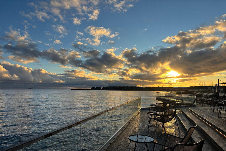 Helsinki: Löyly Sauna Entry Ticket & Friendly Sauna Guide