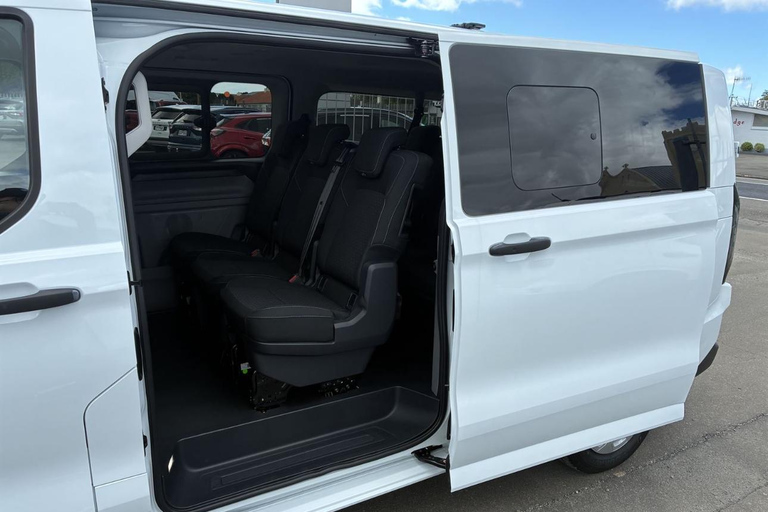 Auckland Sunrise Tour: Mount Eden Summit & Morning Views