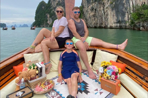 Phuket : sortie en bateau à longue queue privé dans la baie de Phang NgaPhuket : sortie privée en bateau à longue queue dans la baie de Phang Nga