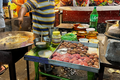 Wycieczka kulinarna Mumbai Sunset Street Food TourNajlepsza wycieczka kulinarna i nocny targ: Najlepszy wybór miejscowych!